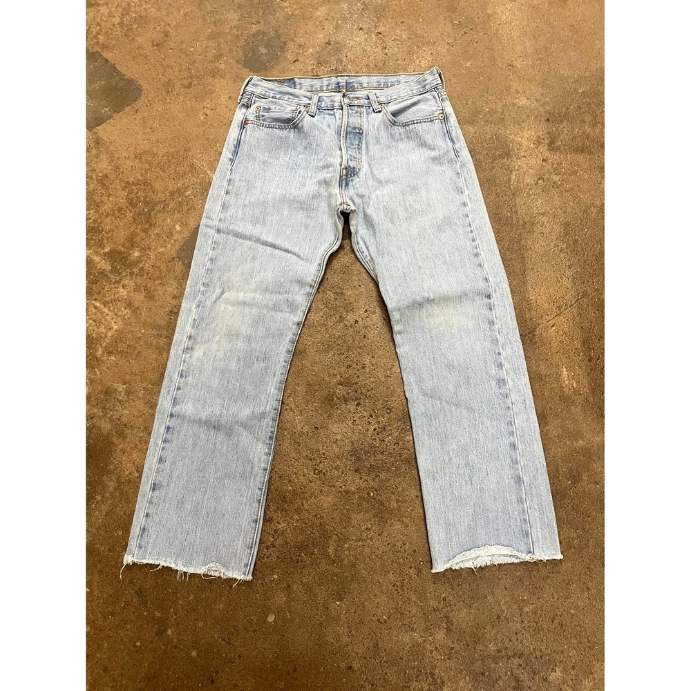 Levi's 501 Original Jeans Men 31x32 Blue Denim Stonewash Cotton Raw Hem Straight